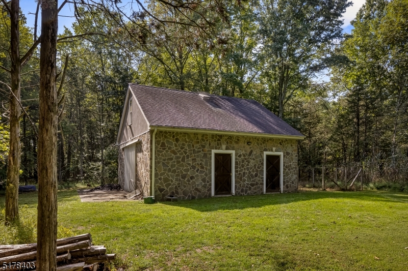 River Road - Residential