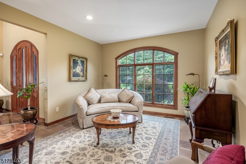 River Road - Residential