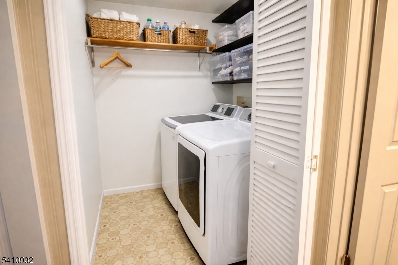 SUN RIDGE - Residential