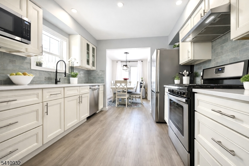 SUN RIDGE - Residential