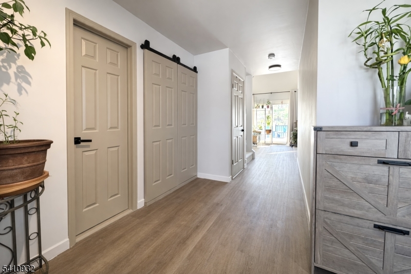 SUN RIDGE - Residential