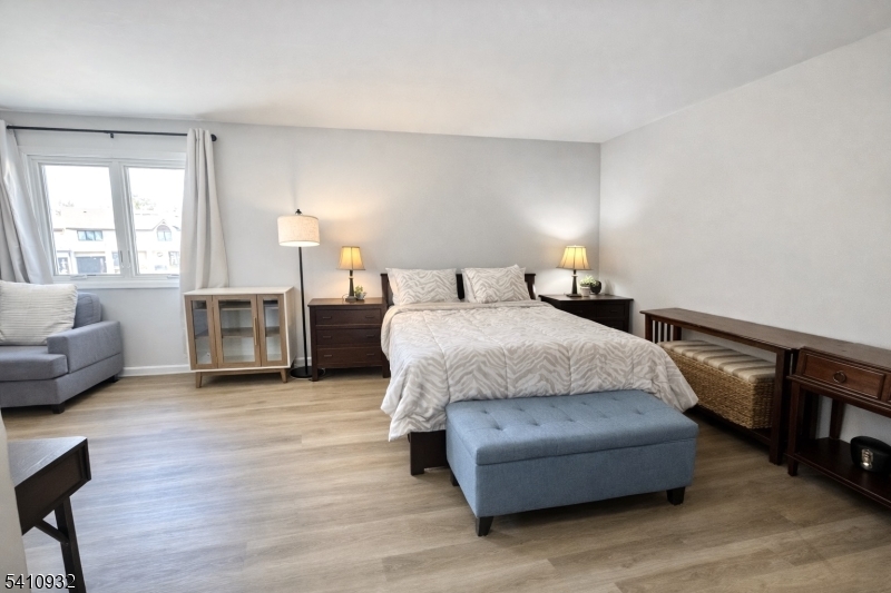 SUN RIDGE - Residential