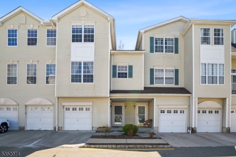 Rose Arbor - Residential