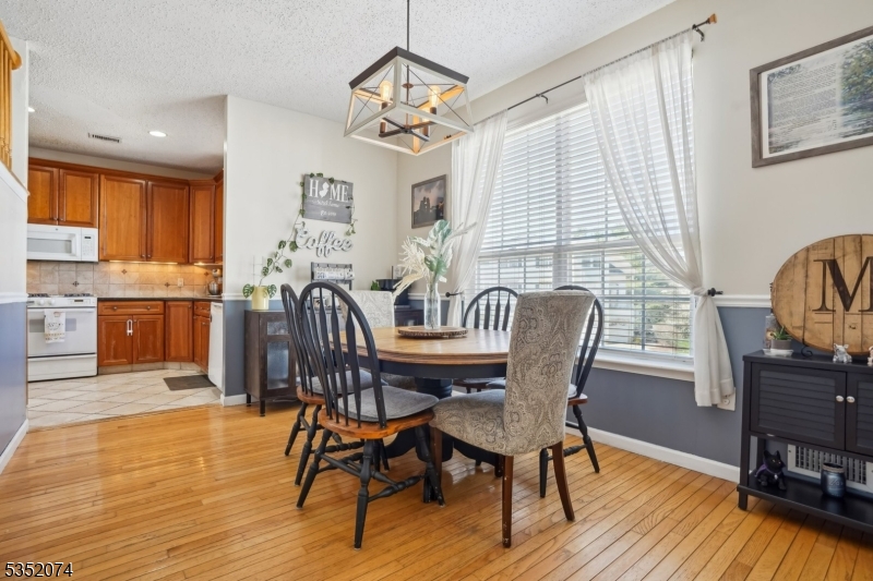 Rose Arbor - Residential