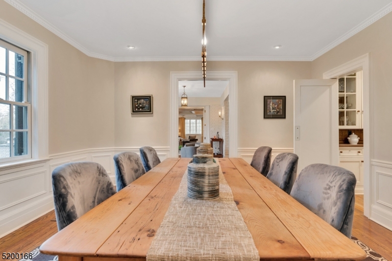 OLD SHORT HILLS - Residential