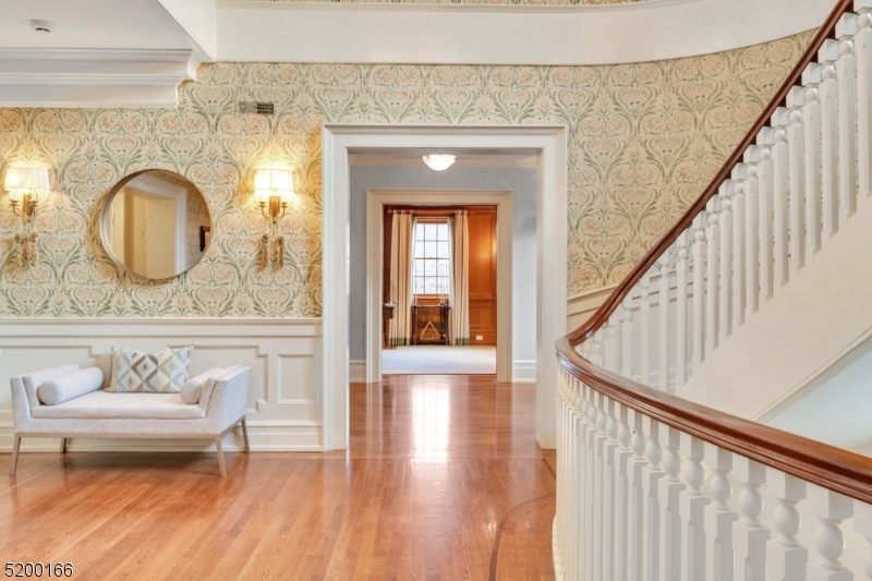 OLD SHORT HILLS - Residential