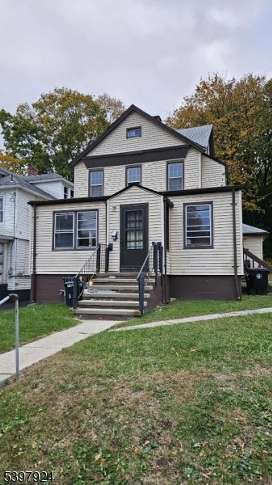 Walk to Lake Musconetcong!!! This beautifully updated first-floor 1 bedroom, 1 bath apartment in the heart of Netcong with an unbeatable location near the lake and downtown. This bright and welcoming unit features a spacious living room with updated flooring, an eat-in kitchen with a large pantry closet, and a bedroom with a walk-in closet and lots of natural light. Enjoy a lifestyle of convenience with the ability to walk to Lake Musconetcong, the Netcong Train Station, multiple restaurants and shops. Commuters will appreciate easy access to Rt 80, Rt 206, Rt 10, and Rt 46. A clean, comfortable space in one of Netcong?s most walkable areas ? ready for immediate occupancy. Tenant responsible for utilities.