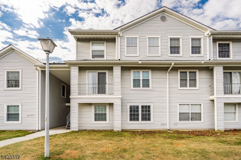 Waters Edge - Residential