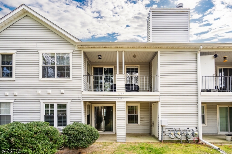 Waters Edge - Residential