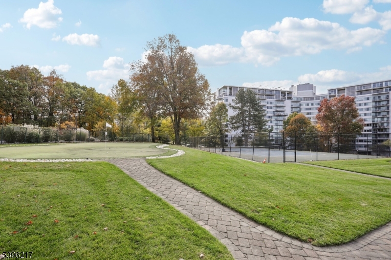 Claridge 2 - Residential