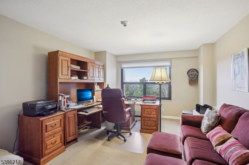 Claridge 2 - Residential