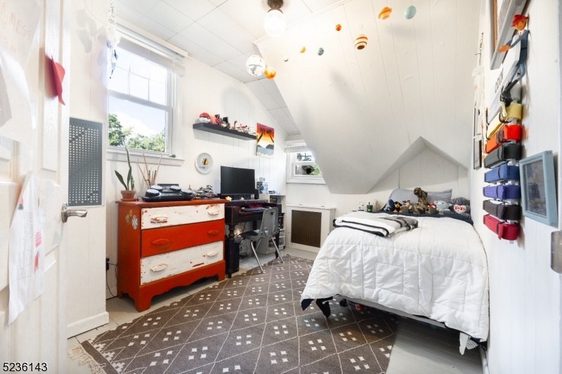 Mount Tabor - Residential