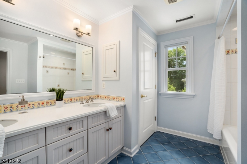 Hartshorn - Residential