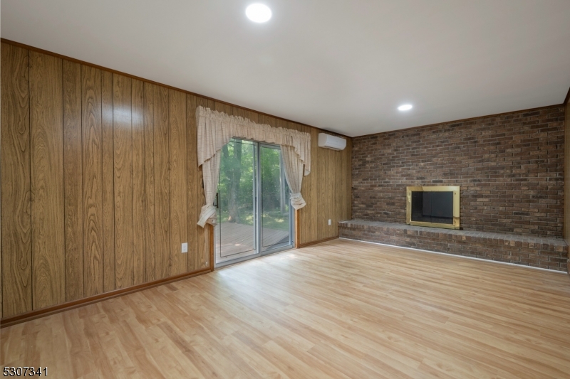 Hillcrest Estates - Residential