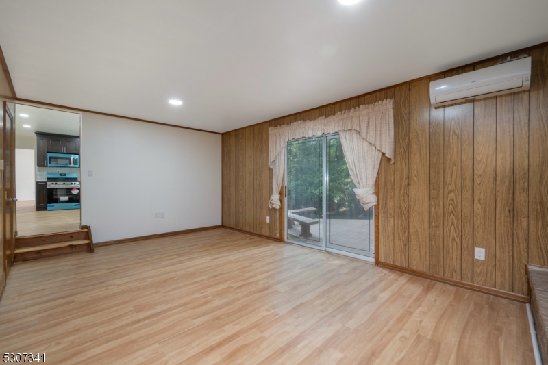 Hillcrest Estates - Residential