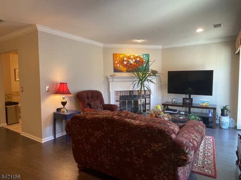 Spring Ridge - Residential