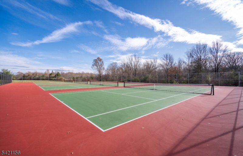 Spring Ridge - Residential