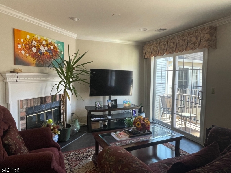 Spring Ridge - Residential