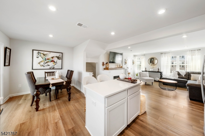 Nature's Legacy Hawk Pointe - Residential