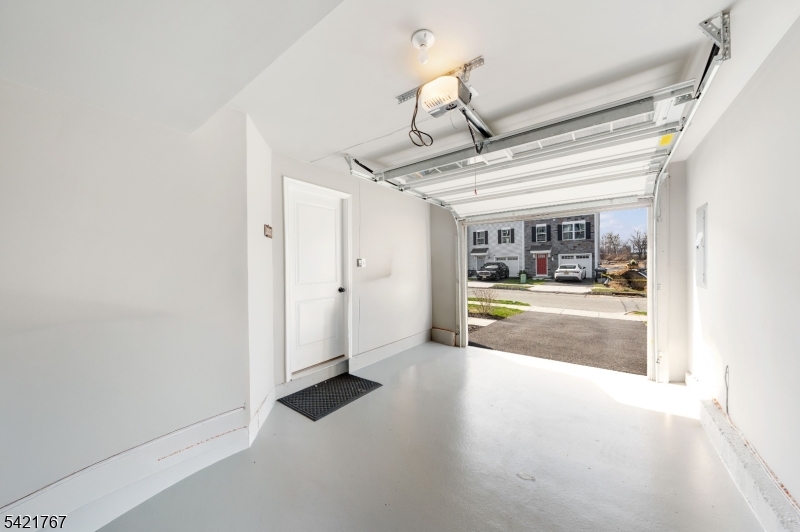 Nature's Legacy Hawk Pointe - Residential