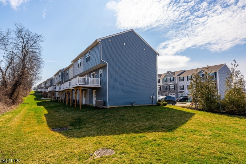 Nature's Legacy Hawk Pointe - Residential