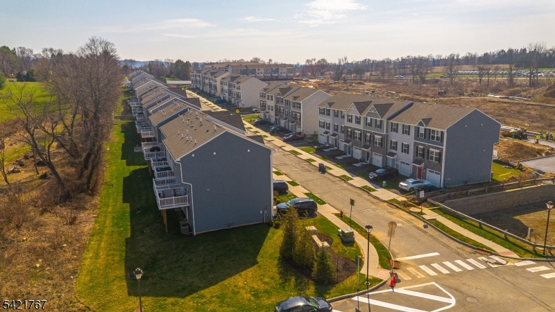 Nature's Legacy Hawk Pointe - Residential