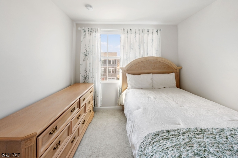 Nature's Legacy Hawk Pointe - Residential