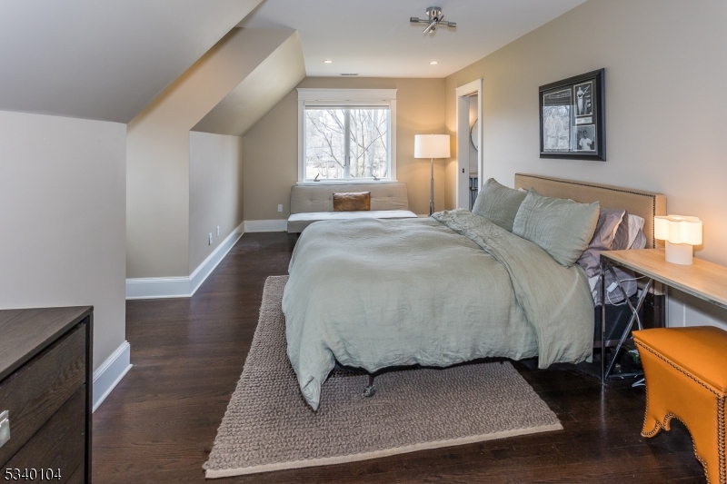 Convent Station - Residential