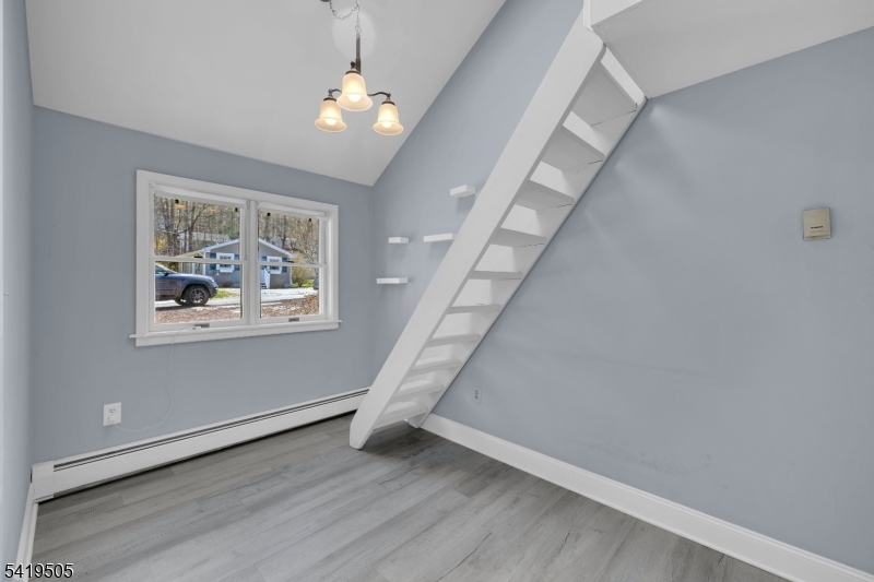 Cozy Lake/Oak Ridge - Residential