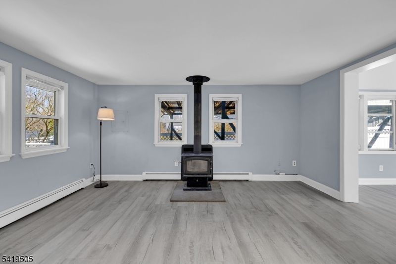 Cozy Lake/Oak Ridge - Residential