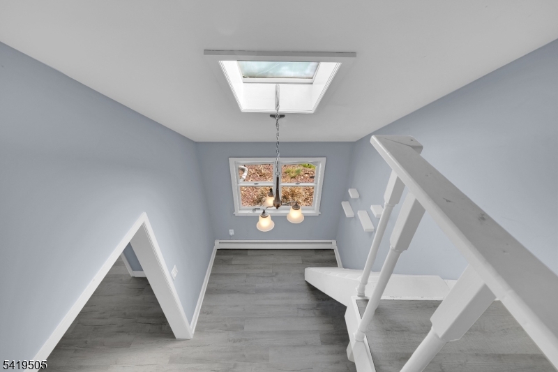 Cozy Lake/Oak Ridge - Residential