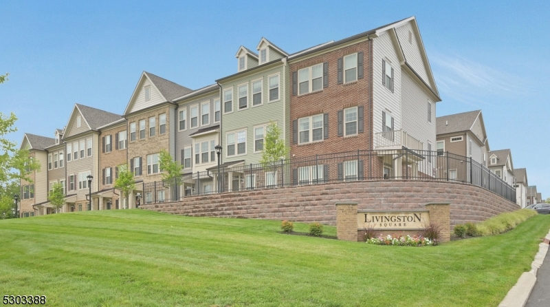 Livingston Square - Residential Lease