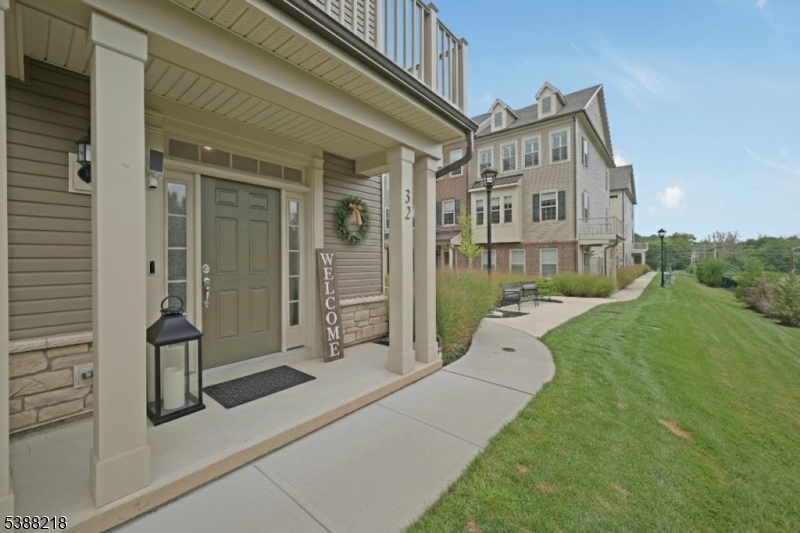 Livingston Square - Residential Lease