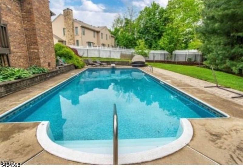 Preakness Hill - Residential