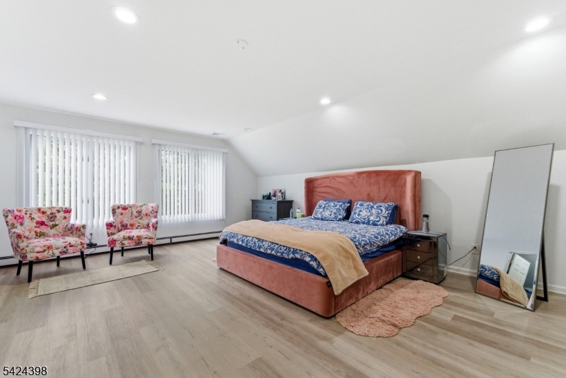 Preakness Hill - Residential