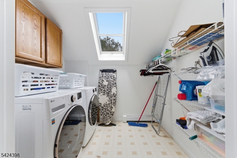 Preakness Hill - Residential