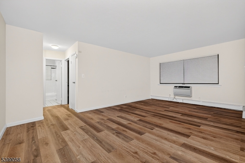 Regency Village - Residential