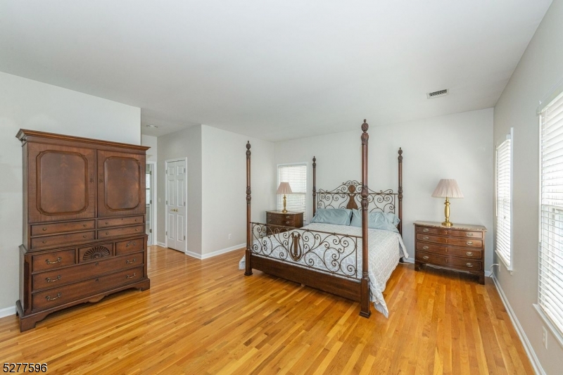 Ravenswood - Residential