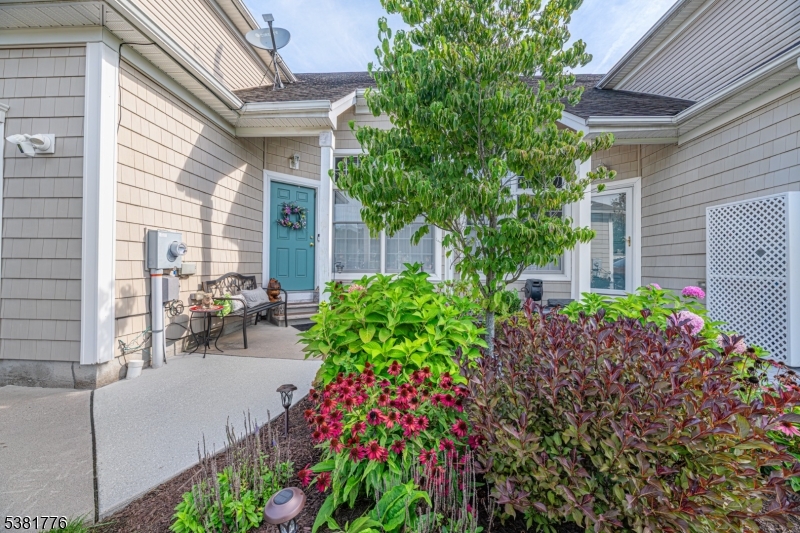 Clove Hill Manor - Residential