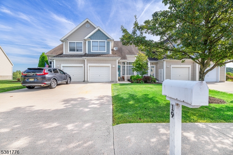 Clove Hill Manor - Residential