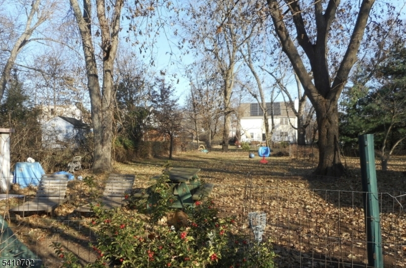 Bradley Gardens - Residential