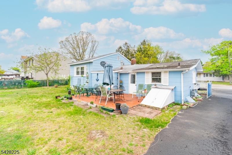 Cherry Quay Section - Residential