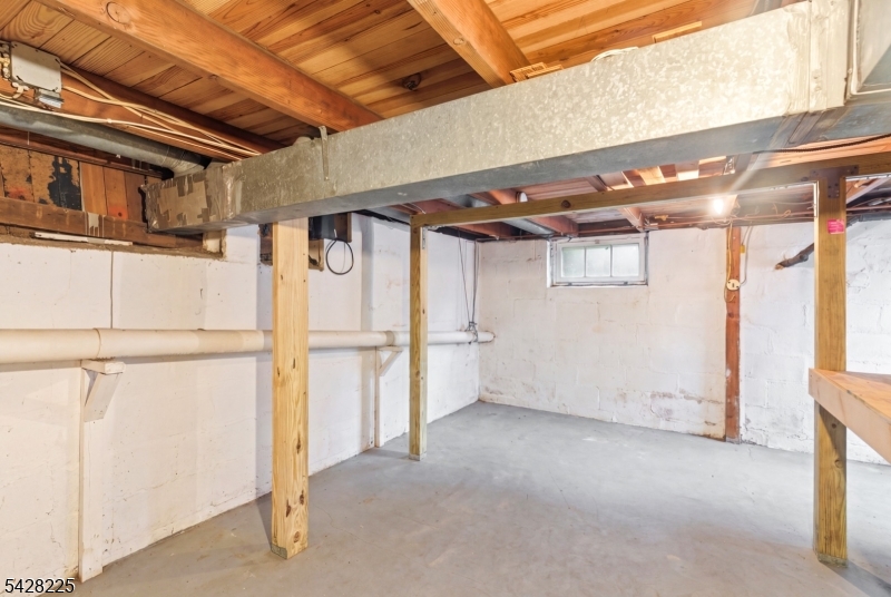 Cherry Quay Section - Residential