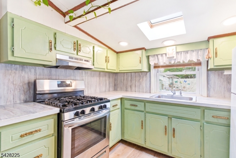 Cherry Quay Section - Residential