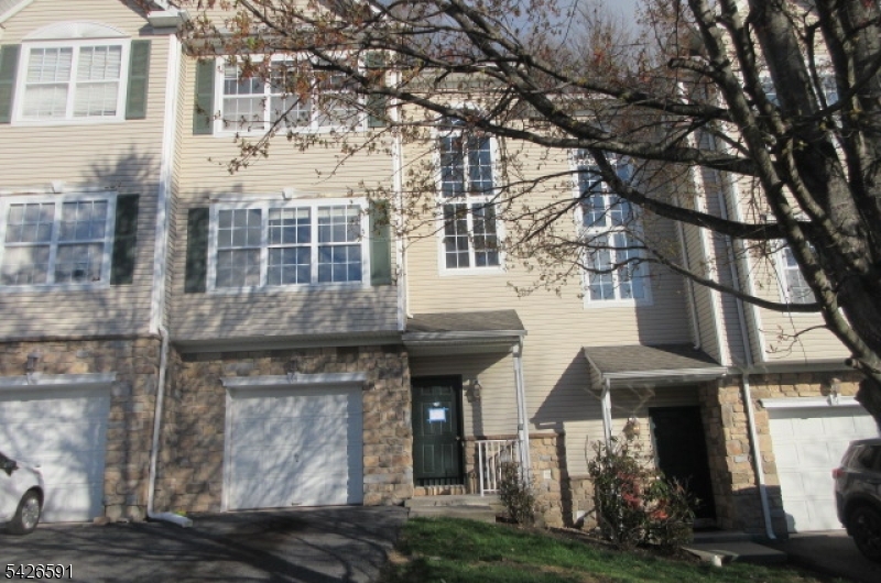 FAIRWAY GREENS - Residential