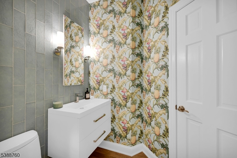 Reservoir Ridge - Residential