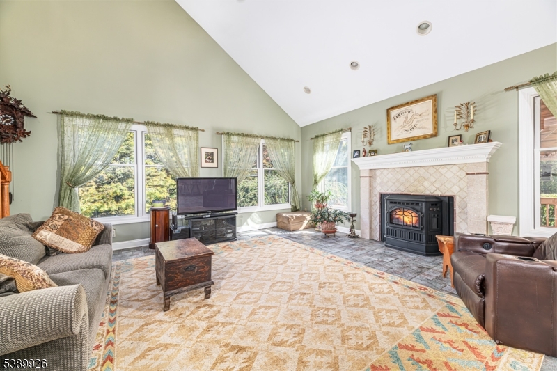 Stonehedge Estates - Residential