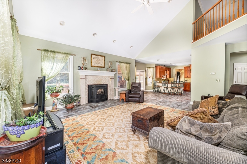 Stonehedge Estates - Residential