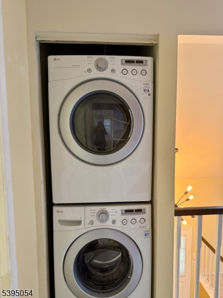 QUAIL BROOK PH IIA - Residential Lease