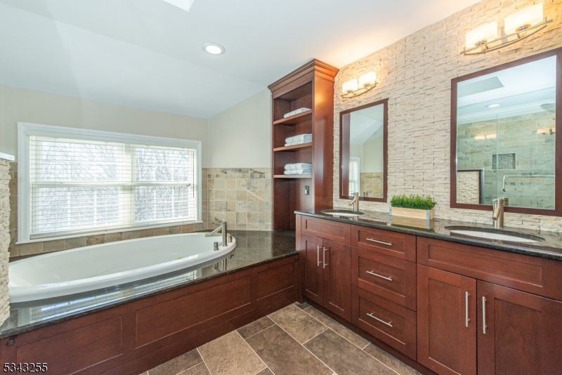 CROWN HEIGHTS - Residential